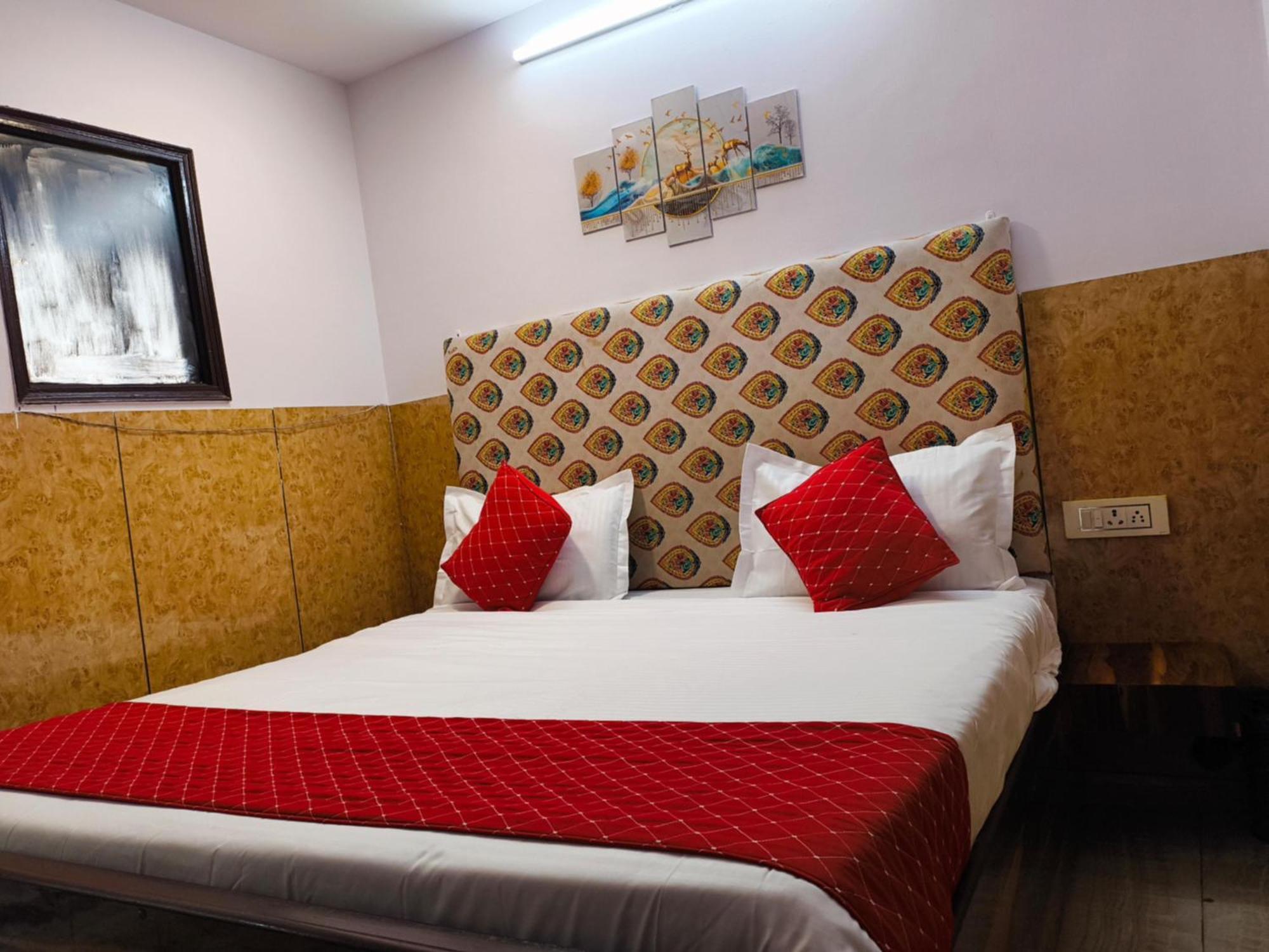 Hotel Metro Park New Delhi Buitenkant foto